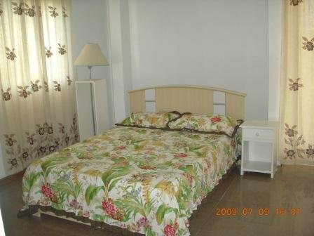 Rent villas, studio, bungalow pisine, air conditioning, parking, security, comfortably furnished