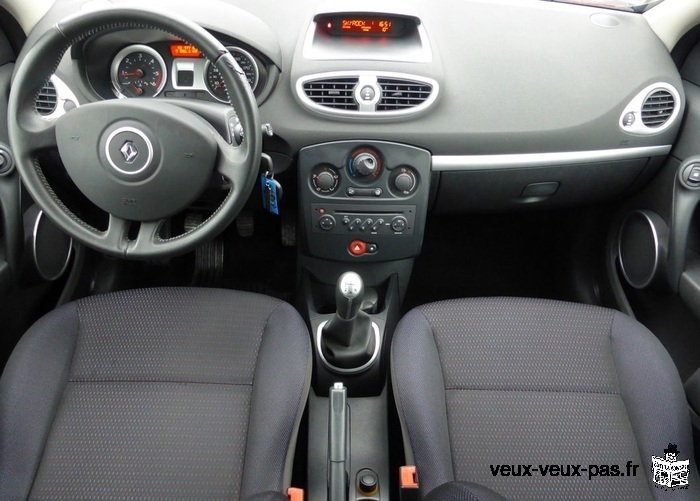 VENDS Renault Clio 3 1.5 dci 85
