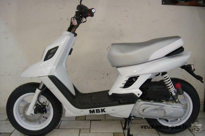 Scooter BOOSTER MBK,