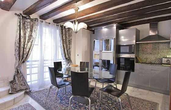 Superbe duplex 2 chambres à Paris