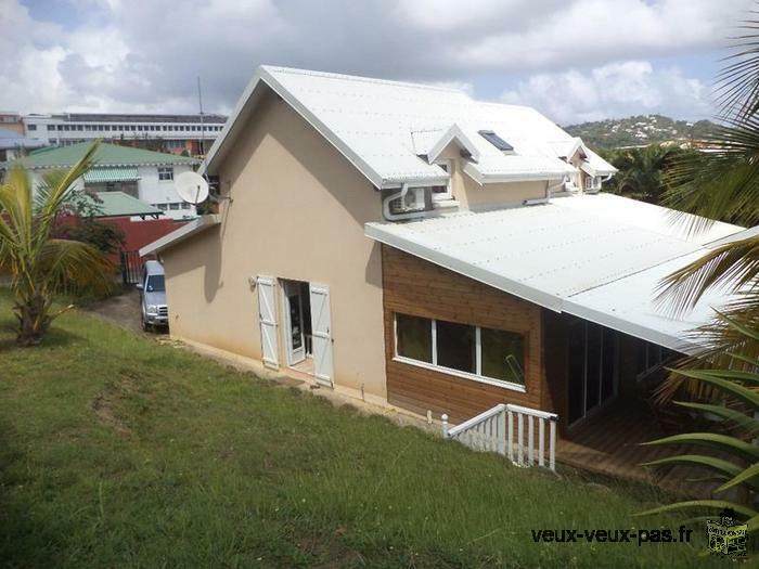 Maison Villa F5 - R+1 au Robert/ Martinique à un prix cadeau‏