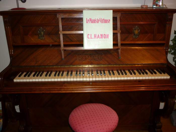 Piano droit Klein 1910