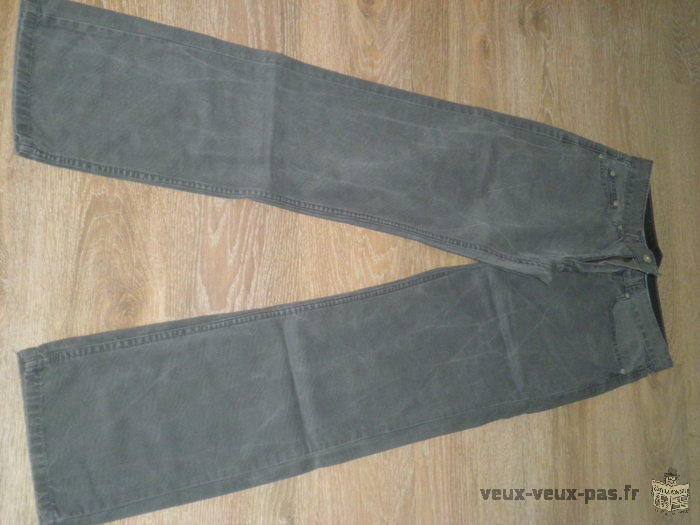 pantalon gris à carreau t38
