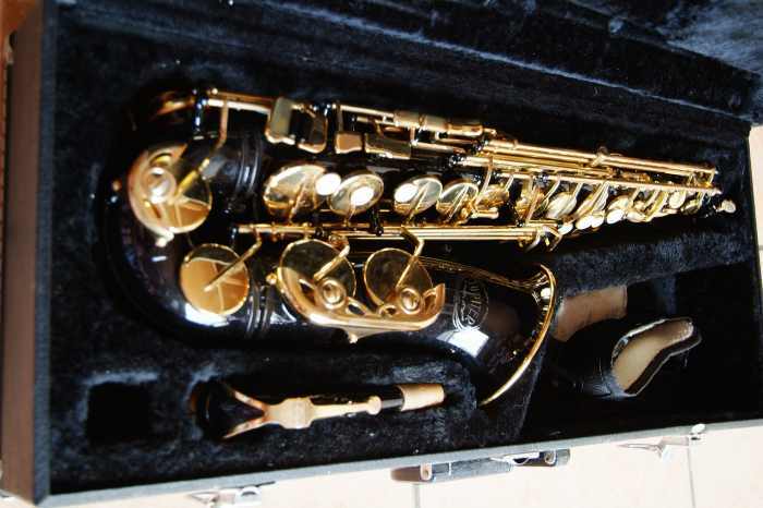 À vendre saxophone alto Jupiter bon état, sans bec