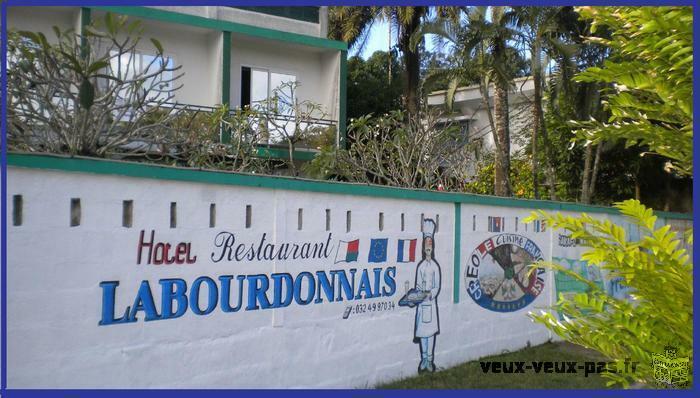 FDC à vendre à Tamatave Madagascar Hotel et Restaurant Spécialités Réunionnaises