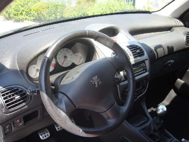 Peugeot 206, 1.4 16v Quiksilver 3portes