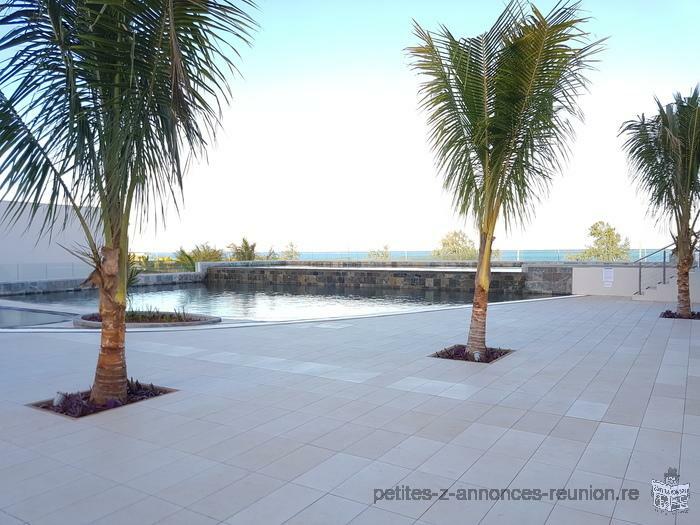 Villa pied dans l'eau avec piscine dans complexe hôtelière dans le Nord de Maurice