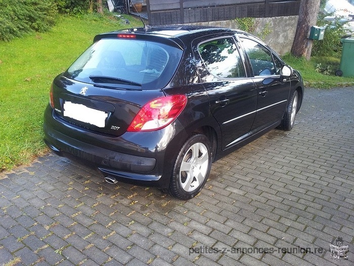Voiture Peugeot 207 1.6 HDi 1500€