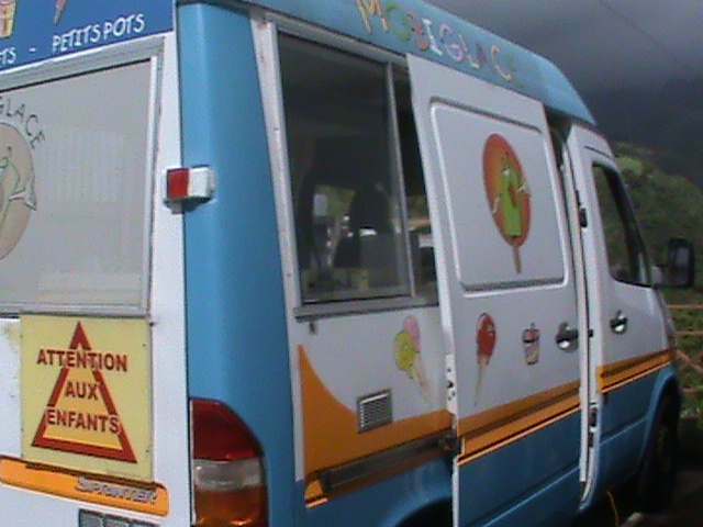 camion de vente de glaces