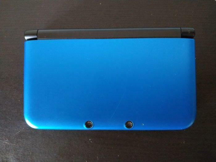 3DS XL bleu métallisé