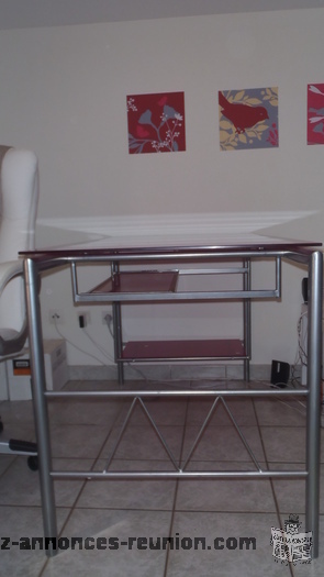 BUREAU ROSE EN VERRE ET ALU