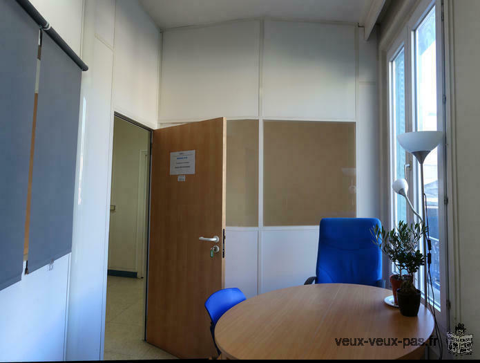 L'Espace des Sept Arpents vous propose 80 salles et bureaux sur un espace de 4000m² .