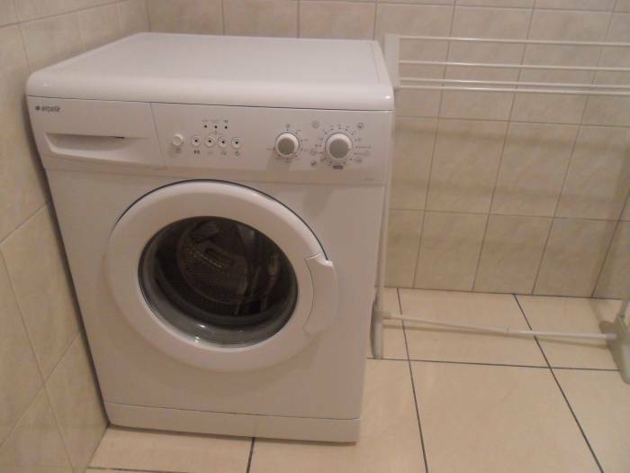 Machine à laver TBE 180euros