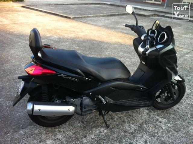 SCOOTER XMAX YAMAHA ANNÉE 2012