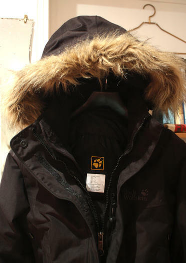 SUPERBE Veste JACK WOLFSKIN! ORIGINELLE et NEUVE!