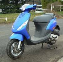 Scooter PIAGGIO ZIP 100 faible kilométrage