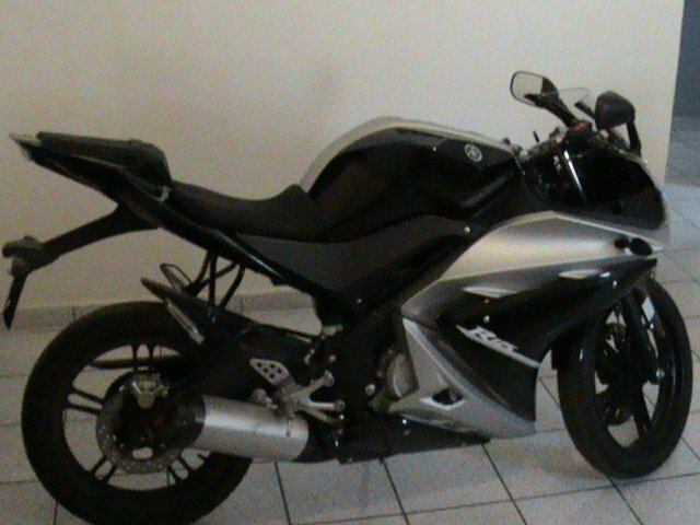 YAMAHA YZF-R 125 3000 euro